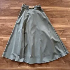 an another angelus オリーブグリーン フレアスカートSサイズ