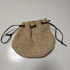 ベージュ 巾着型　バッグ