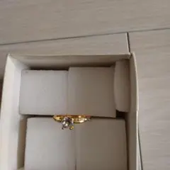 ゴールドクリスタルリング
