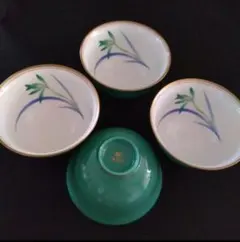 湯飲み 4個 セイントジョーン