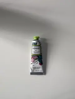 L'Occitane HERBAE ハンドクリーム