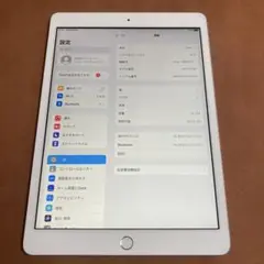 16 ほぼ未使用品☆電池新品☆iPad8第8世代 32GB WIFIモデル☆