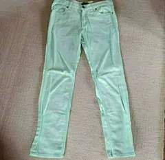 ジーンズ　パンツ　スキニーパンツ