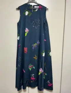ネイビー　花柄　ワンピース　touch