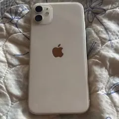 Apple iPhone 11 ホワイト 本体