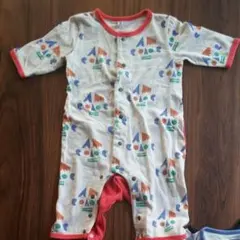 マーキーズ　ロンパース 70