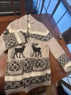 Item thumbnail for item 1260fc7e-3639-4651-b0a9-49f586e42d2c