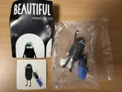 グラニフ ビューティフルシャドー カプセルトイ ガチャVOL.2のサムネイル