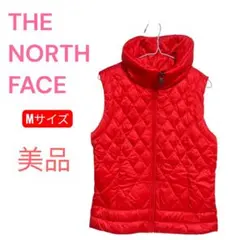 早い者勝ち THE NORTH FACE ベスト M 赤 美品 人気のサムネイル