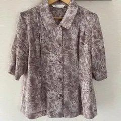 【ぶ〜らぶ〜ら】ブラウスのサムネイル