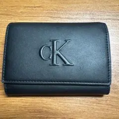 CK ブラック 三つ折り財布