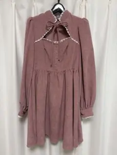 フリル付きワンピース