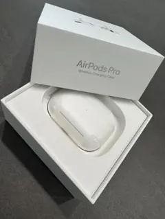 【美品】AirPods Pro 付属品、純正箱あり
