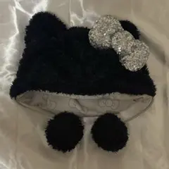 ユニバ　キティ　ボンボン付きハット　黒　USJ ファンキャップ