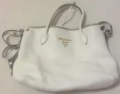 PRADA 白 ハンドバッグ 2way ショルダーストラップ付き