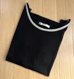 ノースリーブ タンクトップ　ブラック　Mサイズ