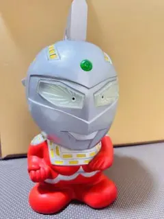 ウルトラゼブン 特大 ビッグ 貯金箱 マネーバンク フィギュア ウルトラマンのサムネイル