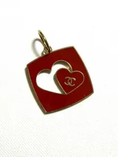 レア　大人気　限定品　ハートチャーム　バレンタイン　シャネル　チャーム