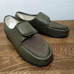 Item thumbnail for item ea8424b0-e20b-4c57-96b8-b4369065d831