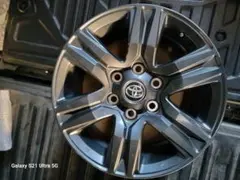 トヨタ 純正 17インチ アルミホイール 6穴のサムネイル
