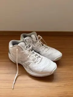 ASICS バスケットボールシューズ