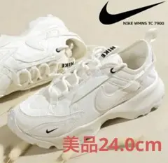 ★ 美品 ★ NIKE TC7900 DD 9682-100 24.0cm 箱有