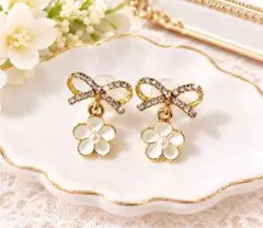 【未使用】リボン＆フラワーピアス