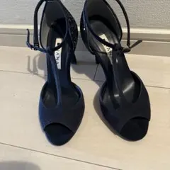 ダイアナパンプス