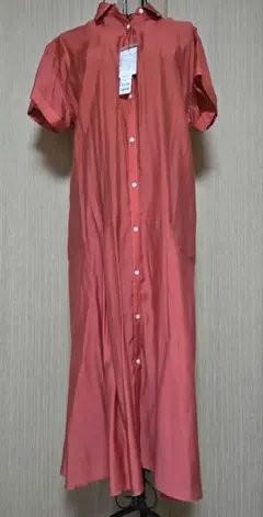 人気商品アンディコール新品タグ付きシャツカラーワンピース