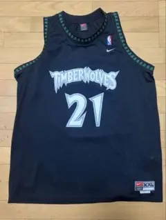 Item thumbnail for item 84261cbf-46b7-4e1d-8557-ed78fd0baba8