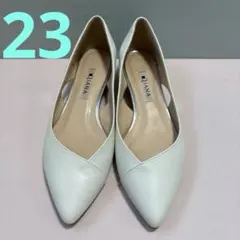 【値下げ】美品⭐︎DIANA ダイアナ パンプス ホワイト 白 23cmのサムネイル