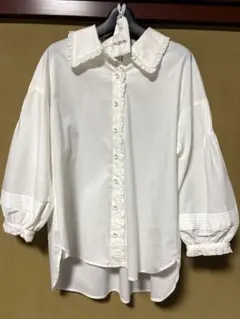 インゲボルグ ブラウス