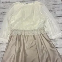 anysis レースコンビバックサテン ワンピース　サイズ3 ベージュ系