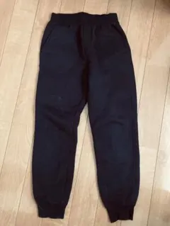 ユニクロ　キッズ　150ボアスウェットパンツ ブラック　温かい°.UNIQLO