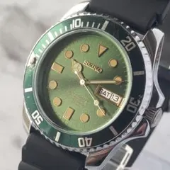 稼働品 SEIKO セイコー5 自動巻き ヴィンテージ グリーン文字盤のサムネイル