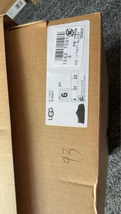 93.UGG1174471タズ II サボサンダル （ブラック）