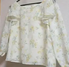 ウィルセレクション花柄トップス