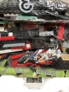 LEGO bricks, large set, bulk sale, 940g