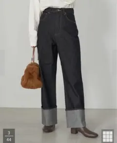 ロールアップデニムパンツ
