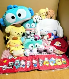 サンリオぬいぐるみ　クロミ　マイメロ　　　ハンギョドン　シナモロール　ポムポム