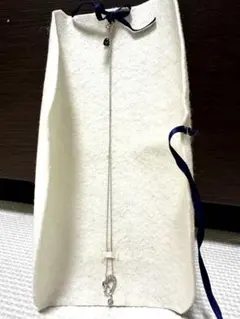 4℃ ネックレスK18ホワイトゴールド　ダイヤモンド　ハート　箱ありのサムネイル