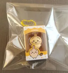 ちいかわ　チョコボックス　うさぎ　キーホルダー　チョコBOX　チャーム