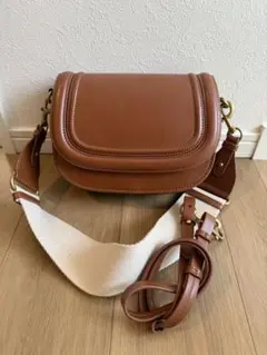 ZARA ブラウン ショルダーバッグのサムネイル