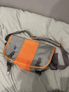 Item thumbnail for item 60ae31cf-e40c-4dd7-8804-a17e66726492