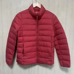 美品ユニクロウルトラライトレッド ダウンジャケット M 37
