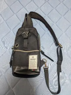 Item thumbnail for item 34e2b236-d8a5-41b7-bbfc-6756759a1400