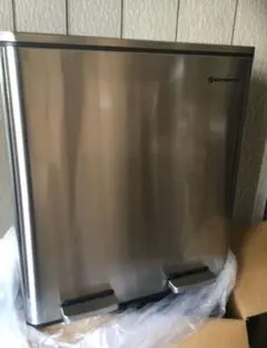 ダストボックス