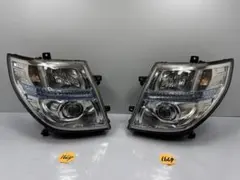 日産エルグランド E51キセノンHIDヘッドライト左右セットのサムネイル