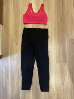 UNDER ARMOUR スポーツブラ＆レギンスセット