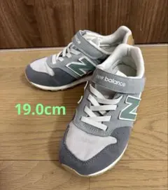 New Balance スニーカー グレー/ホワイト/グリーン　996